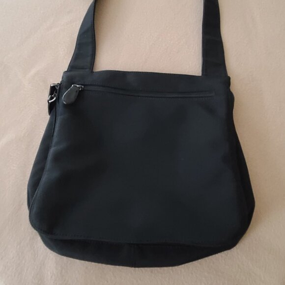 Vintage Hobo International Flight Path Black Nylon Front Flap Crossbody Bag - Picture 6 of 16